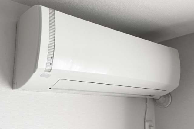 エアコン取り付け、取外し
